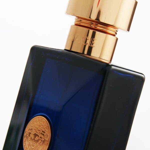versace-dylan-blue-homme-eau-de-toilette-elegance-parfum